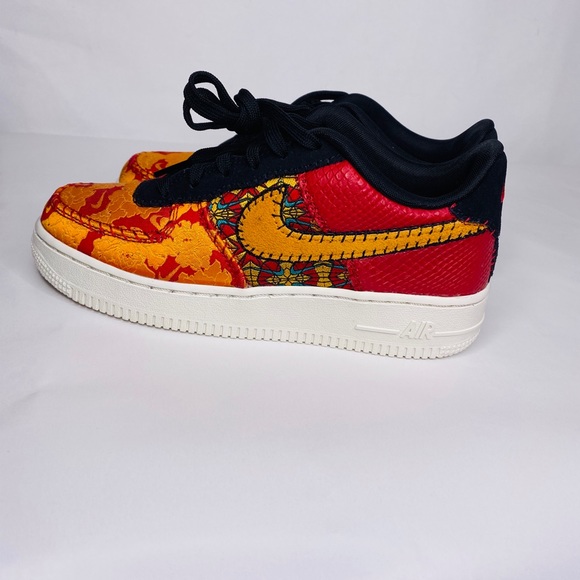 Nike Air Force 1 GS "Chinese New Year" Red Gold - Picture 5 of 10